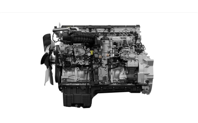 Motor diésel Detroit Gen 6 visto de costado sobre fondo blanco