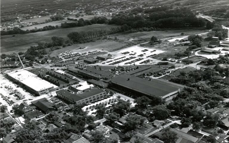 Clessie Cummins y su legado de acero: La transformación de la industria en la Segunda Guerra Mundial